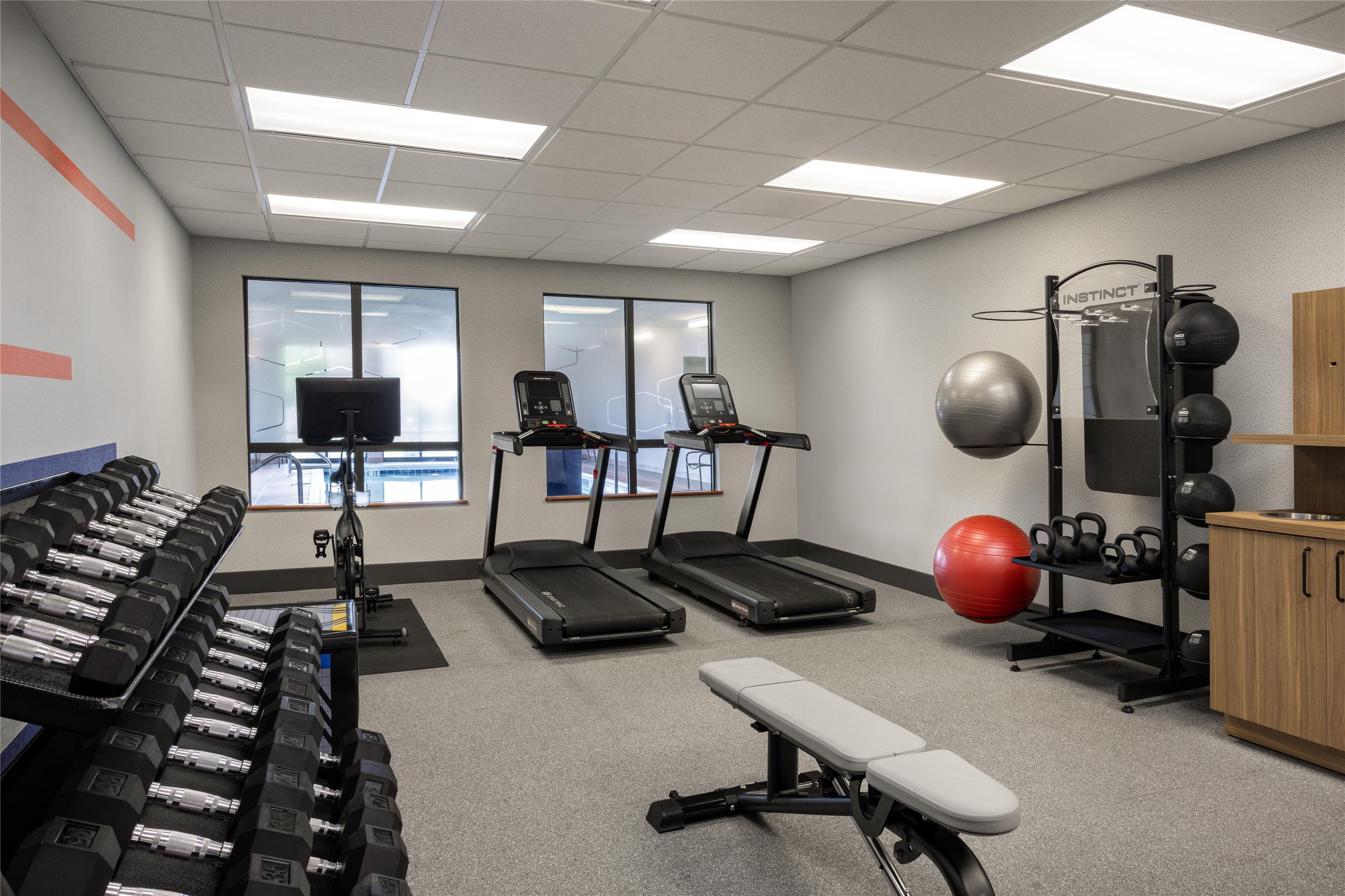 Health club fitness center gym | Hampton Inn & Suites Moline-Quad City International Airport
