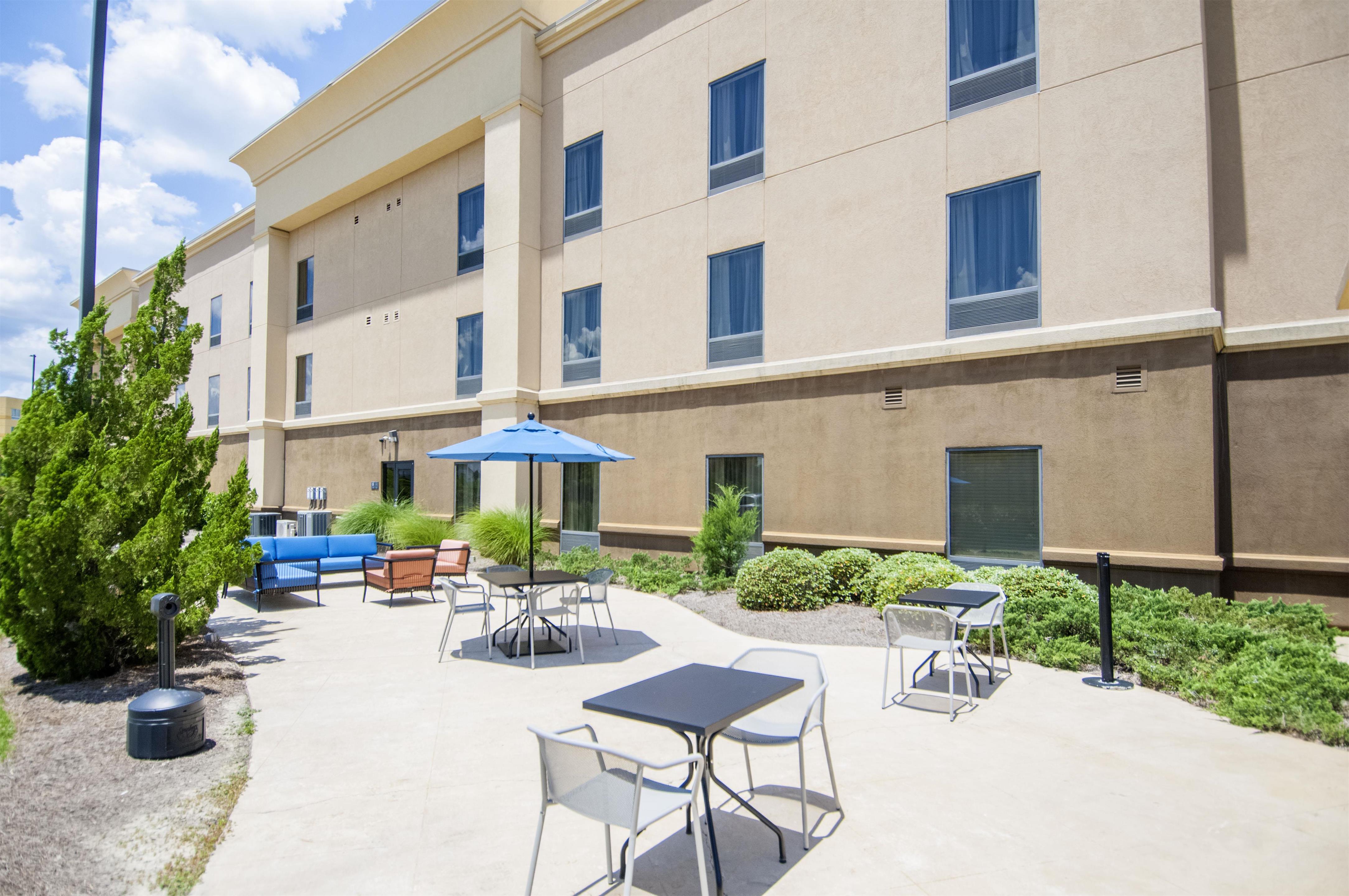 Exterior | Hampton Inn West Monroe