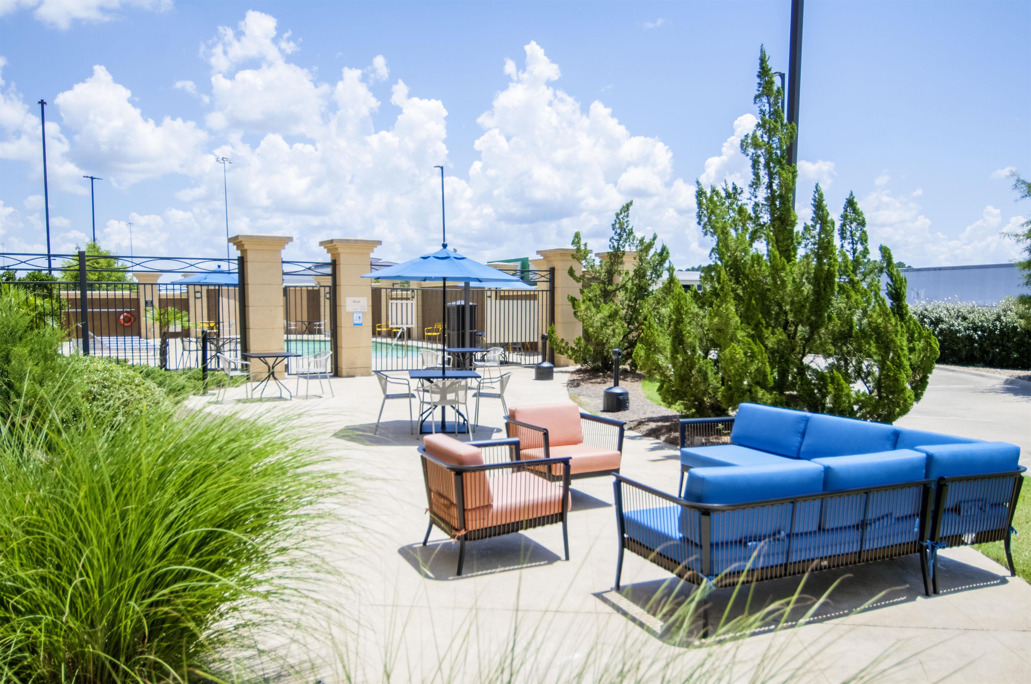 Exterior | Hampton Inn West Monroe