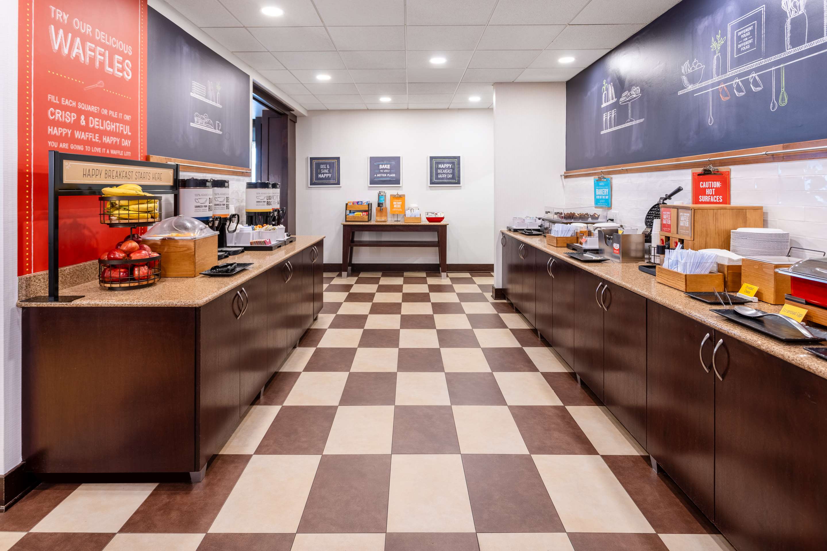 Breakfast Area | Hampton Inn Manassas