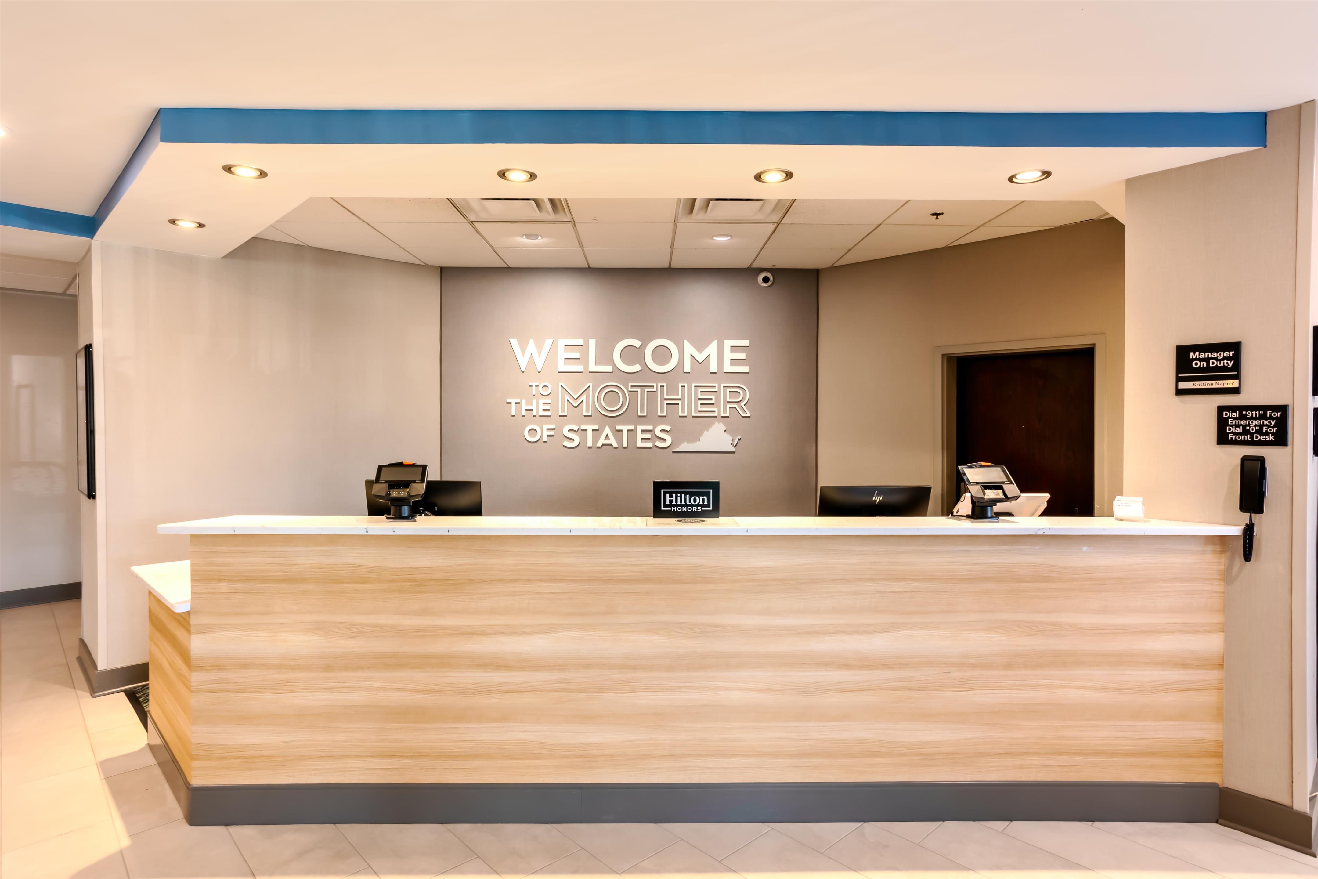 Reception | Hampton Inn Manassas