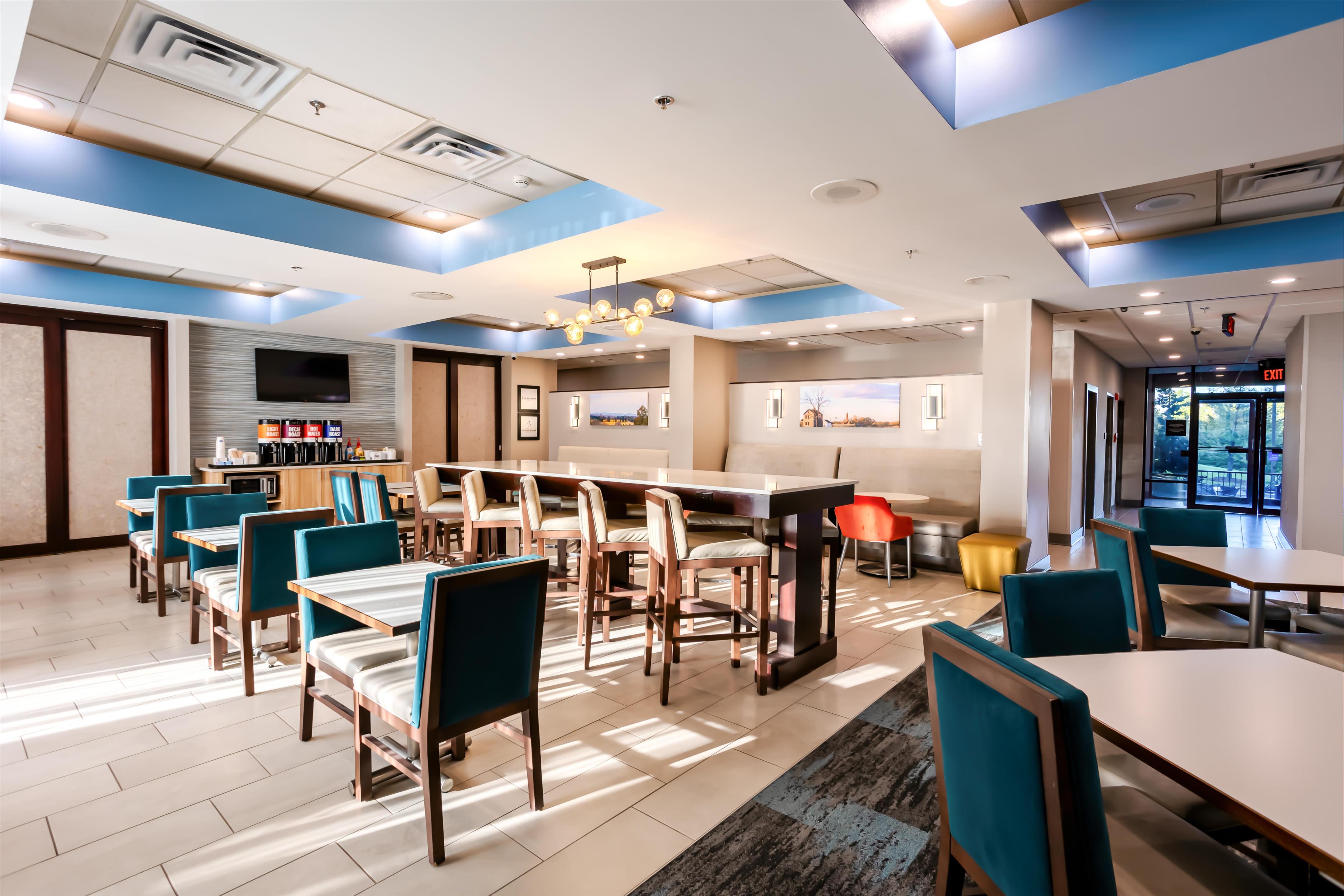 Lobby | Hampton Inn Manassas