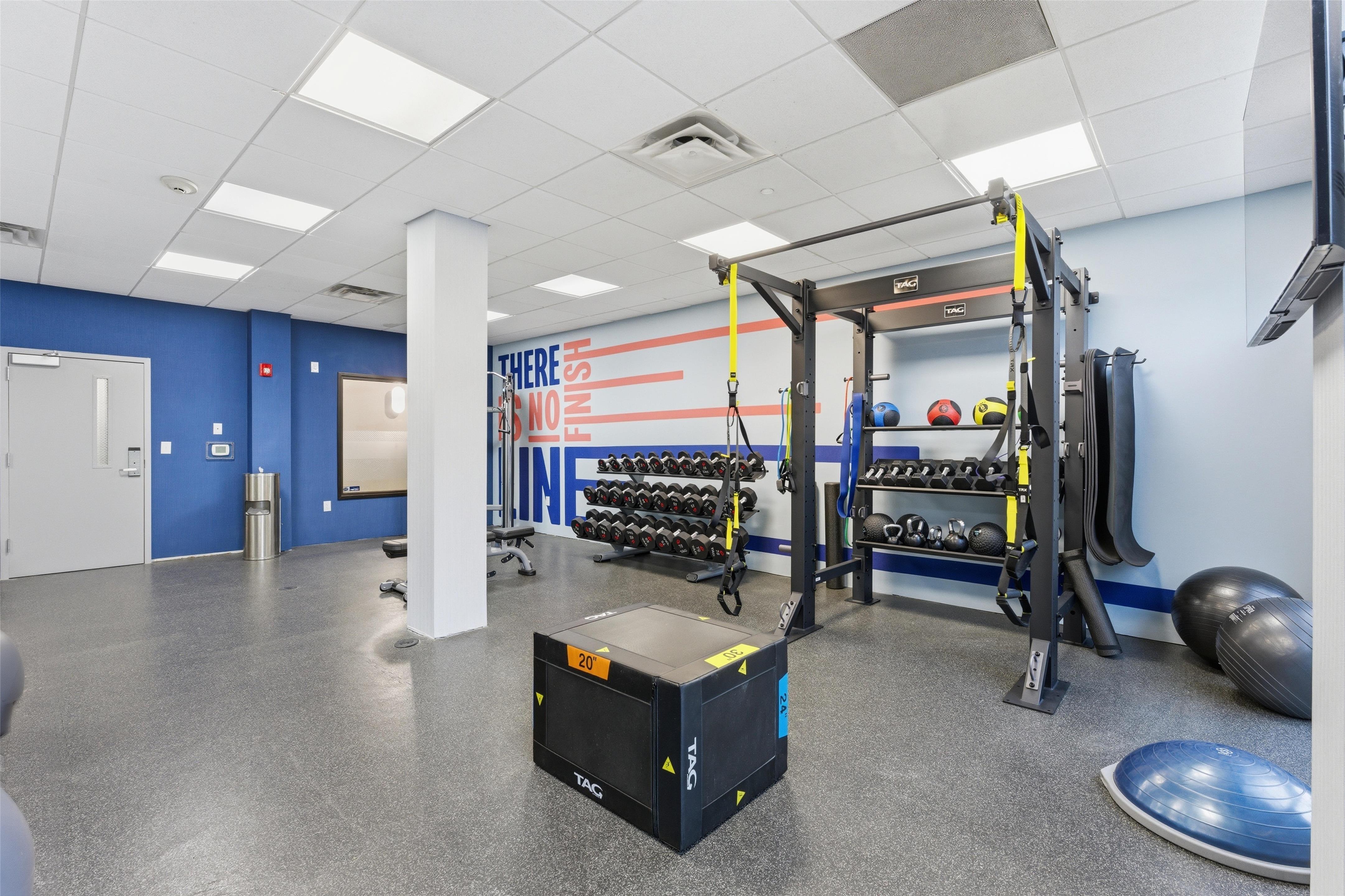 Health club fitness center gym | Hampton Inn & Suites Woodstock, VA