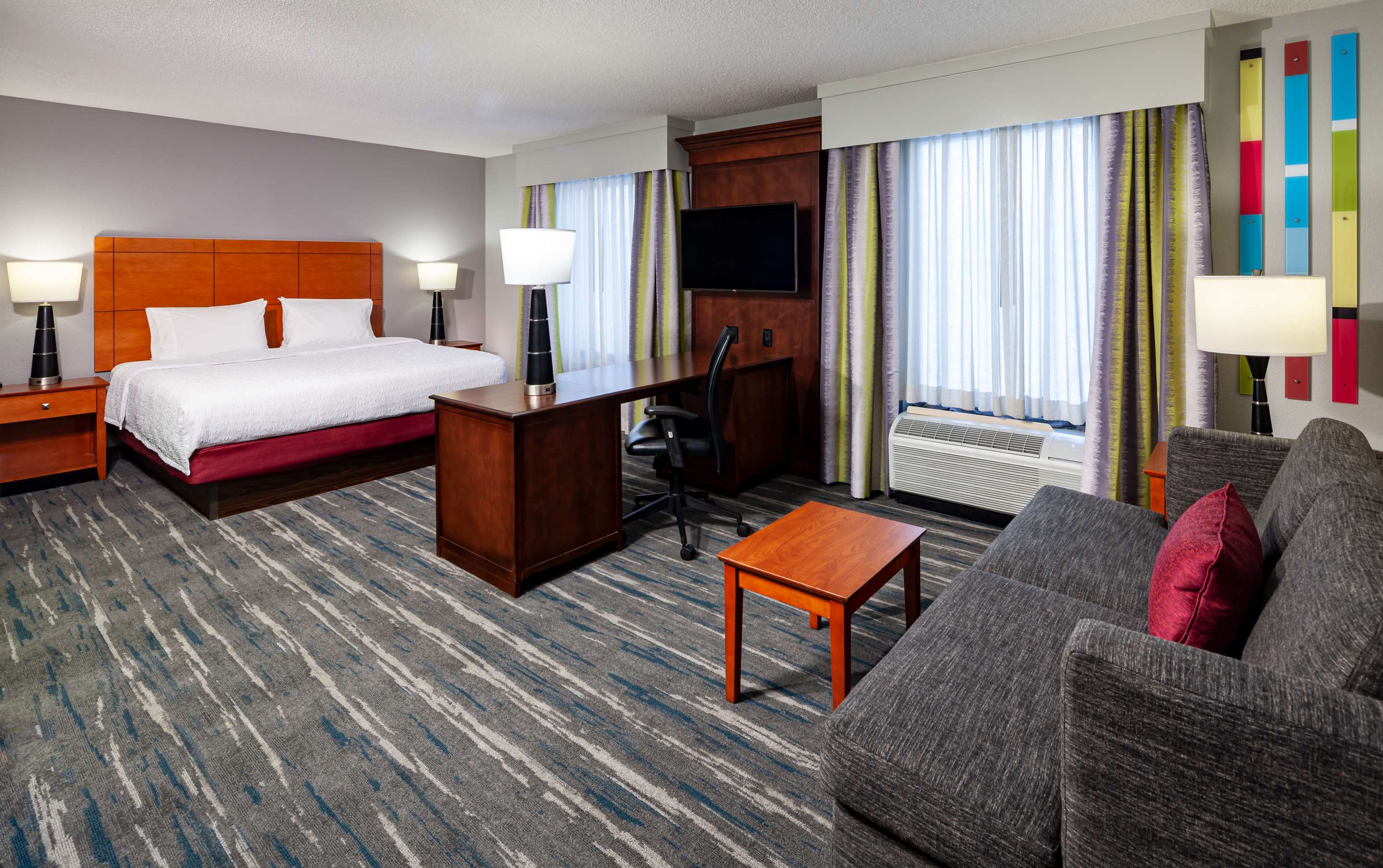 Guest room