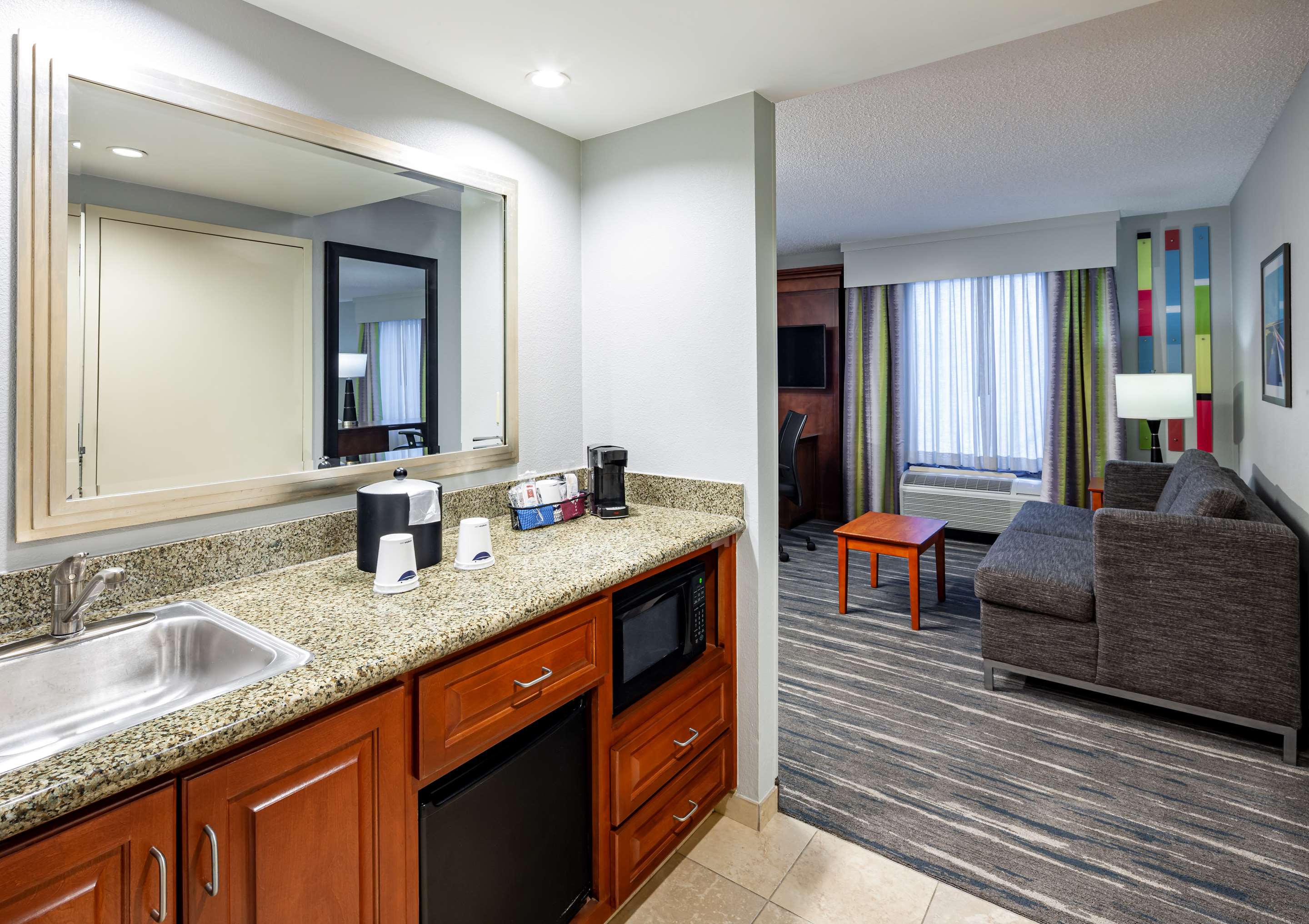 Guest room