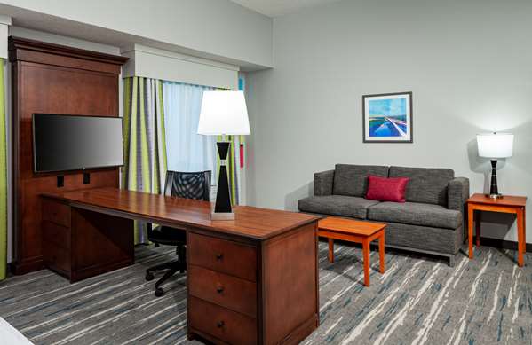  - Hampton Inn & Suites Mobile - I-65, Exit 3