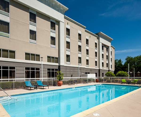 Pool - Hampton Inn & Suites Mobile - I-65, Exit 3