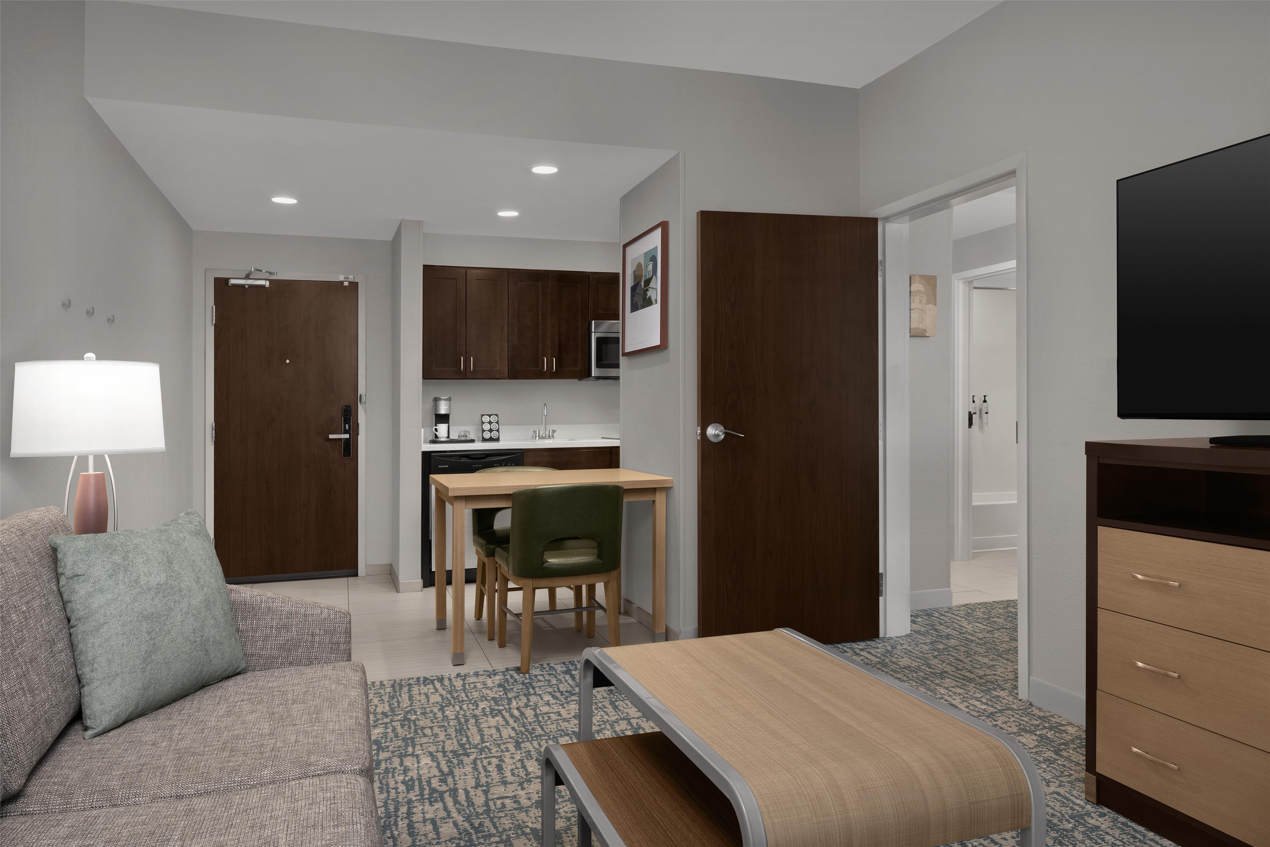Guest room