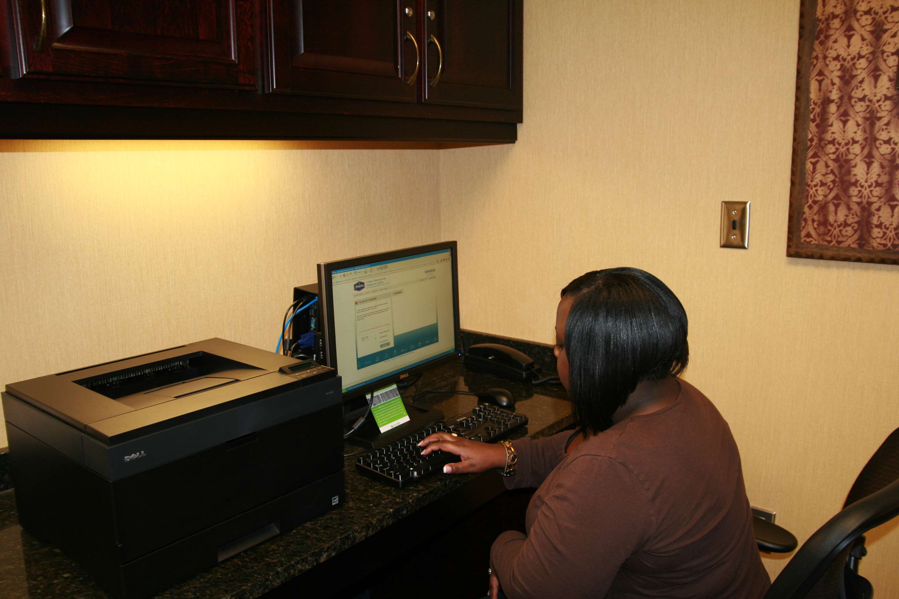 Business Center | Hampton Inn Jackson