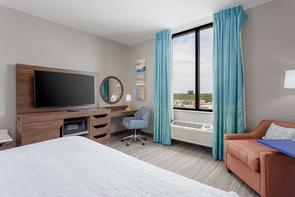 Hampton Inn & Suites by Hilton Orange Beach/Gulf Front Room Type - 1 KING BED INLAND NS
