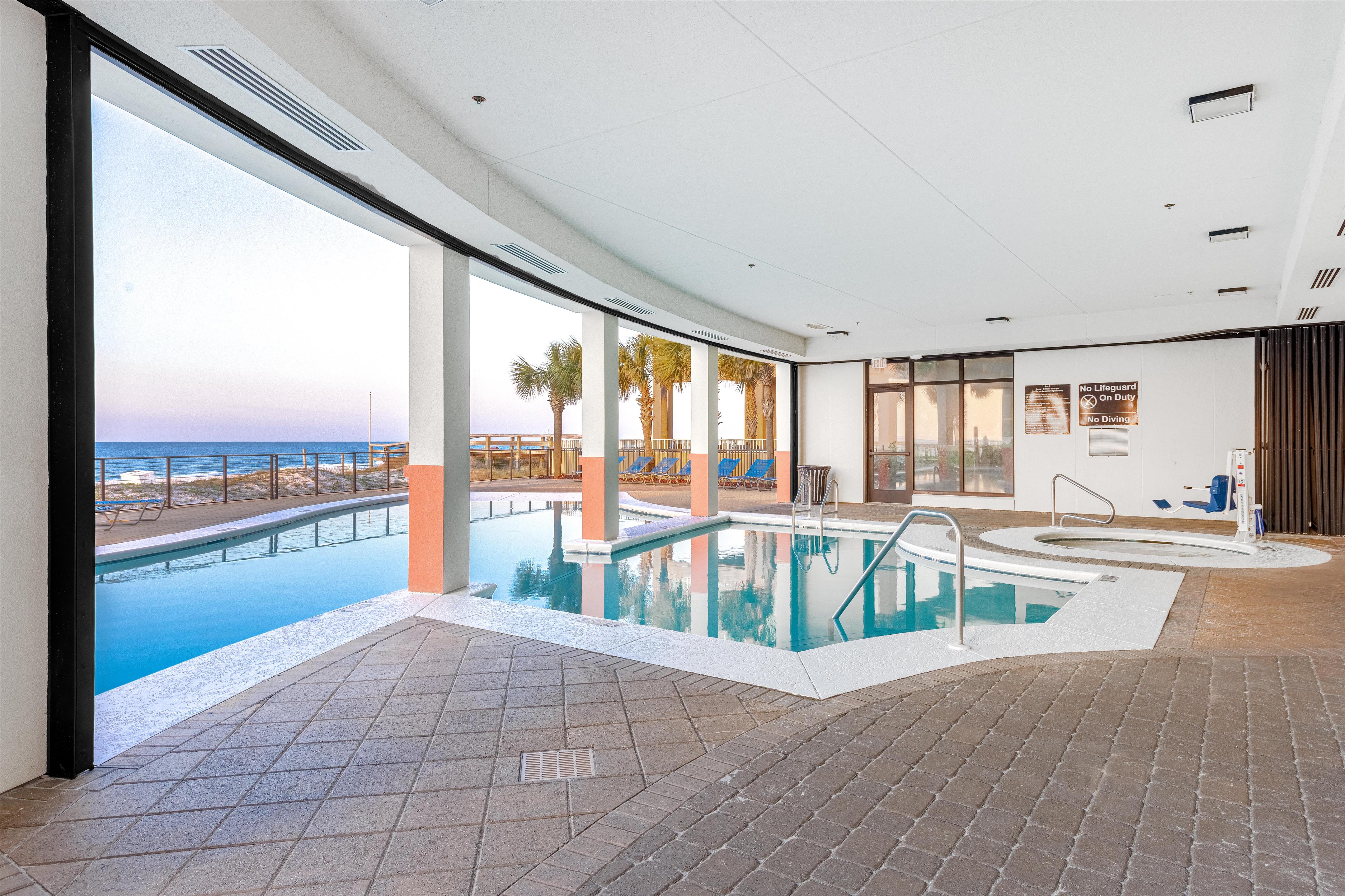 Pool | Hampton Inn & Suites Orange Beach/Gulf Front