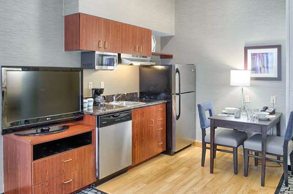  - Homewood Suites by Hilton Mobile