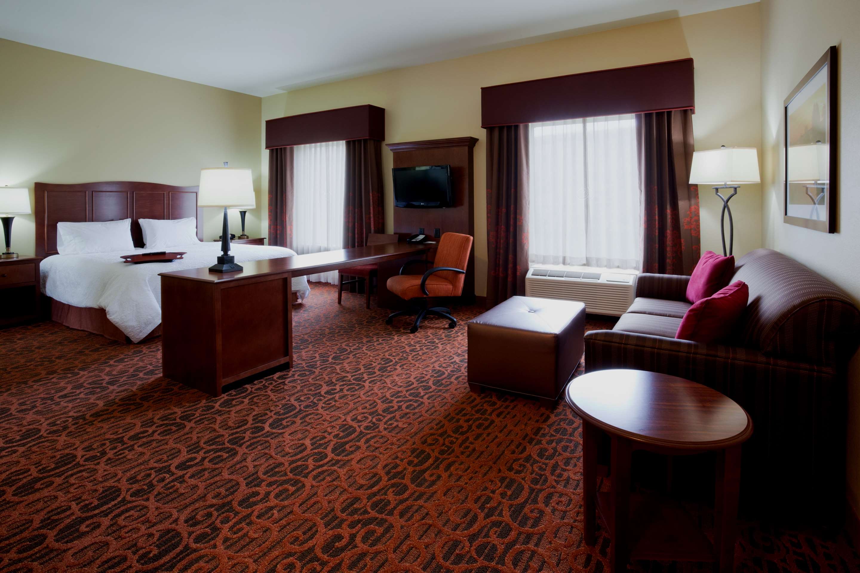 Guest room