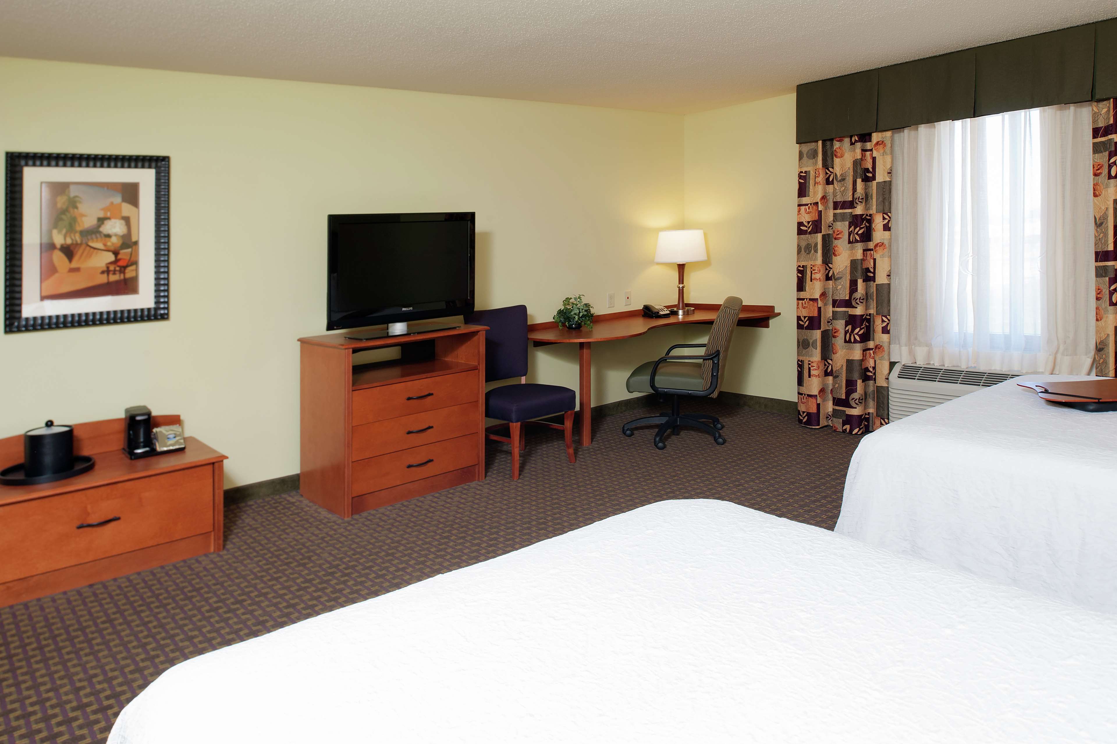 Hampton Inn by Hilton MACOMB Room Type - 2QN MOB HEARING ACC TUB NS