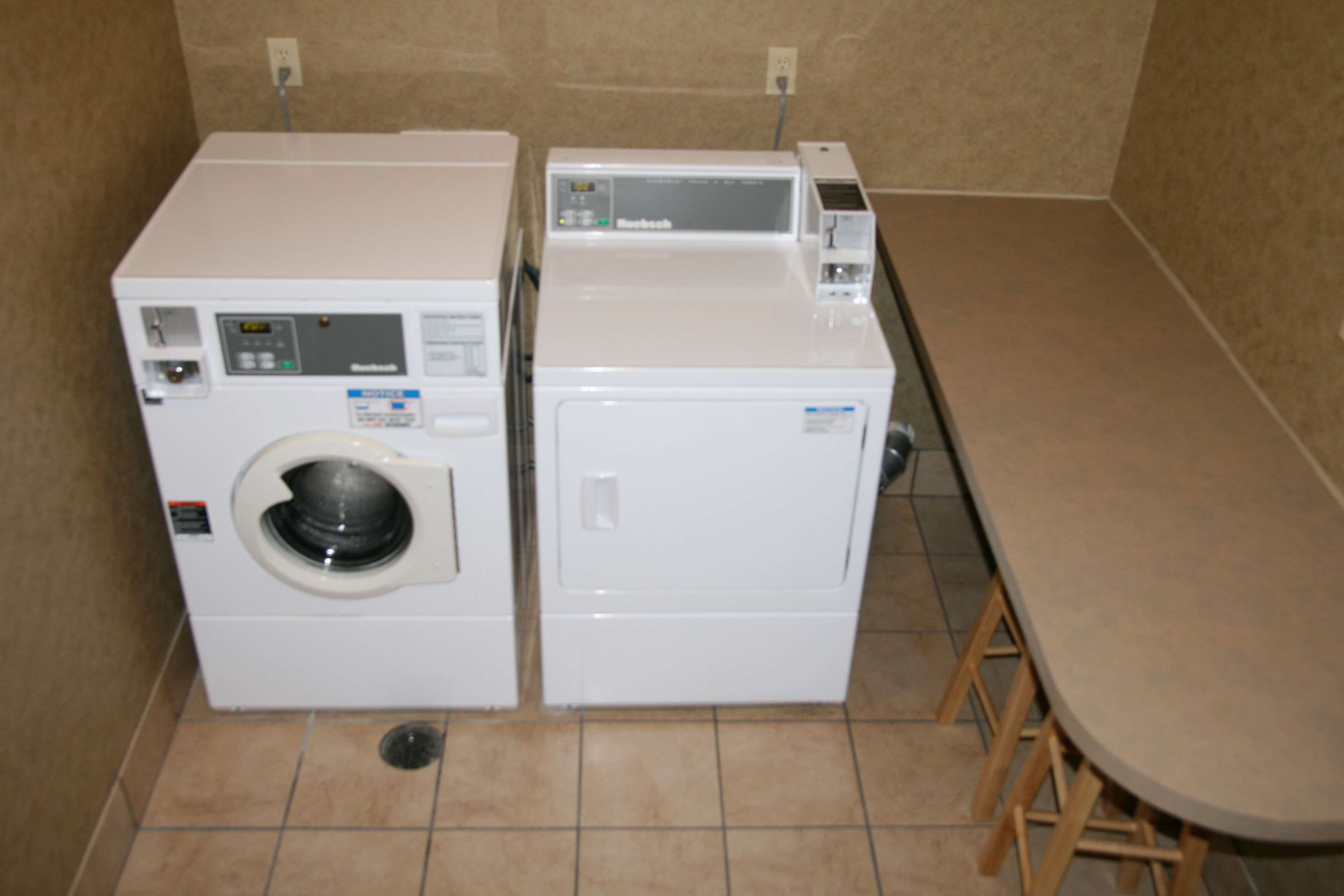 Property amenity | Hampton Inn Marshall