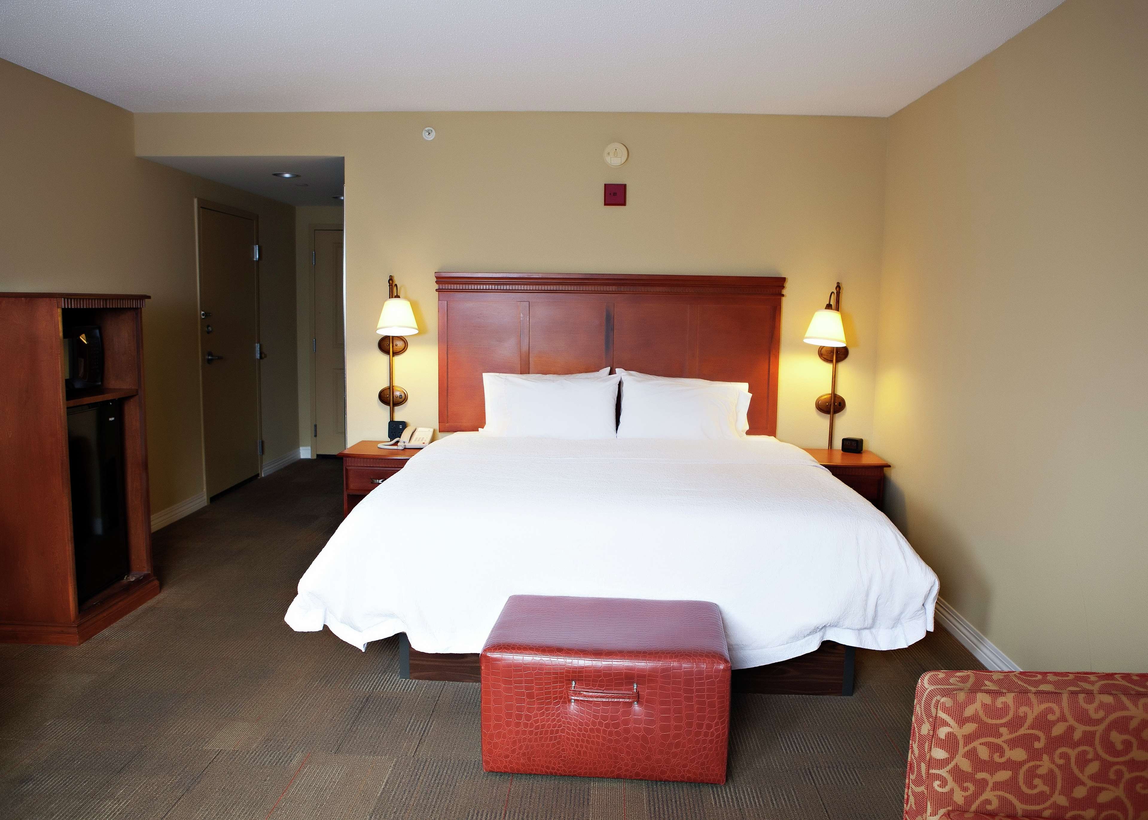 Hampton Inn by Hilton Martin Room Type - 1 KING BED STUDY NONSMOK