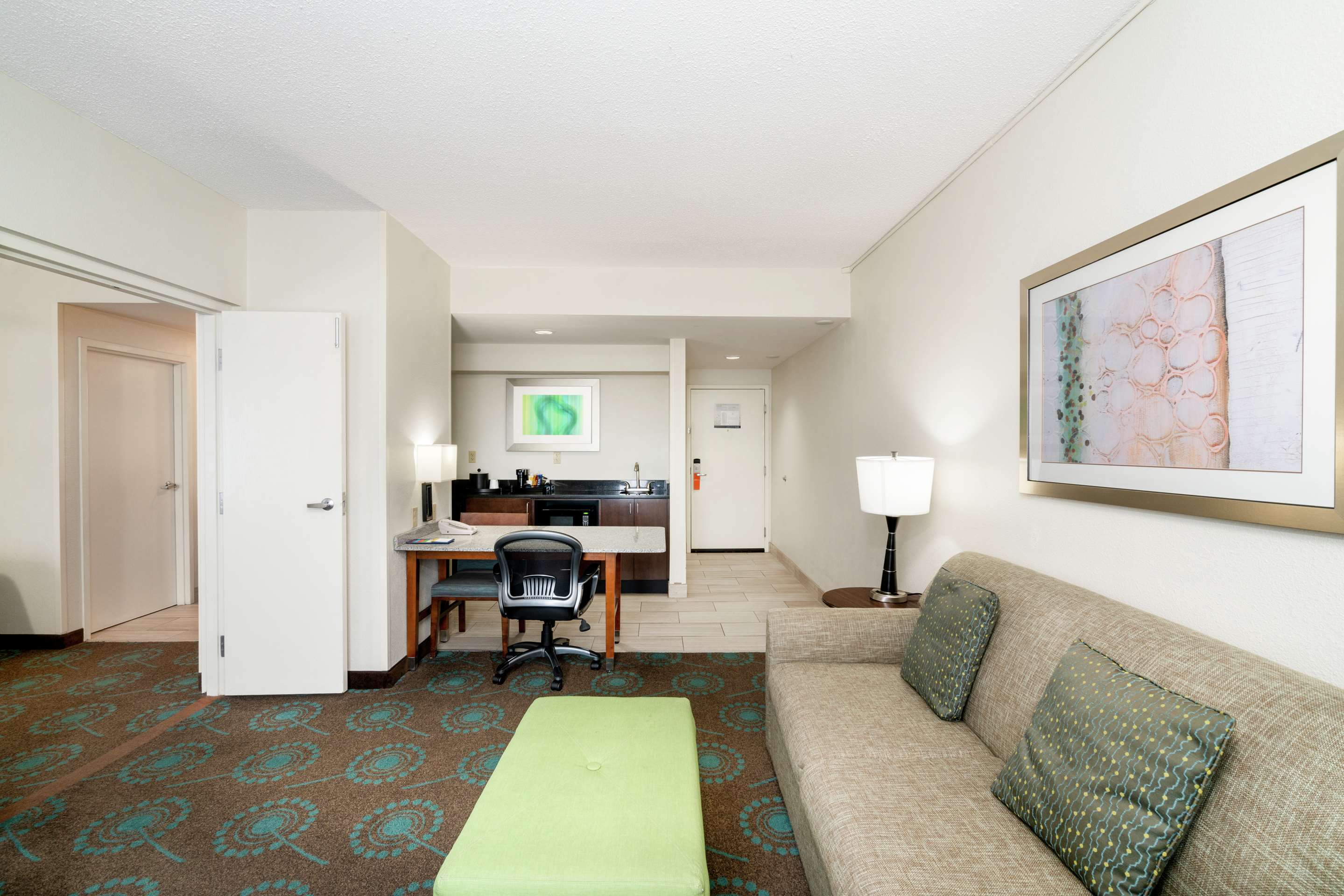 Guest room