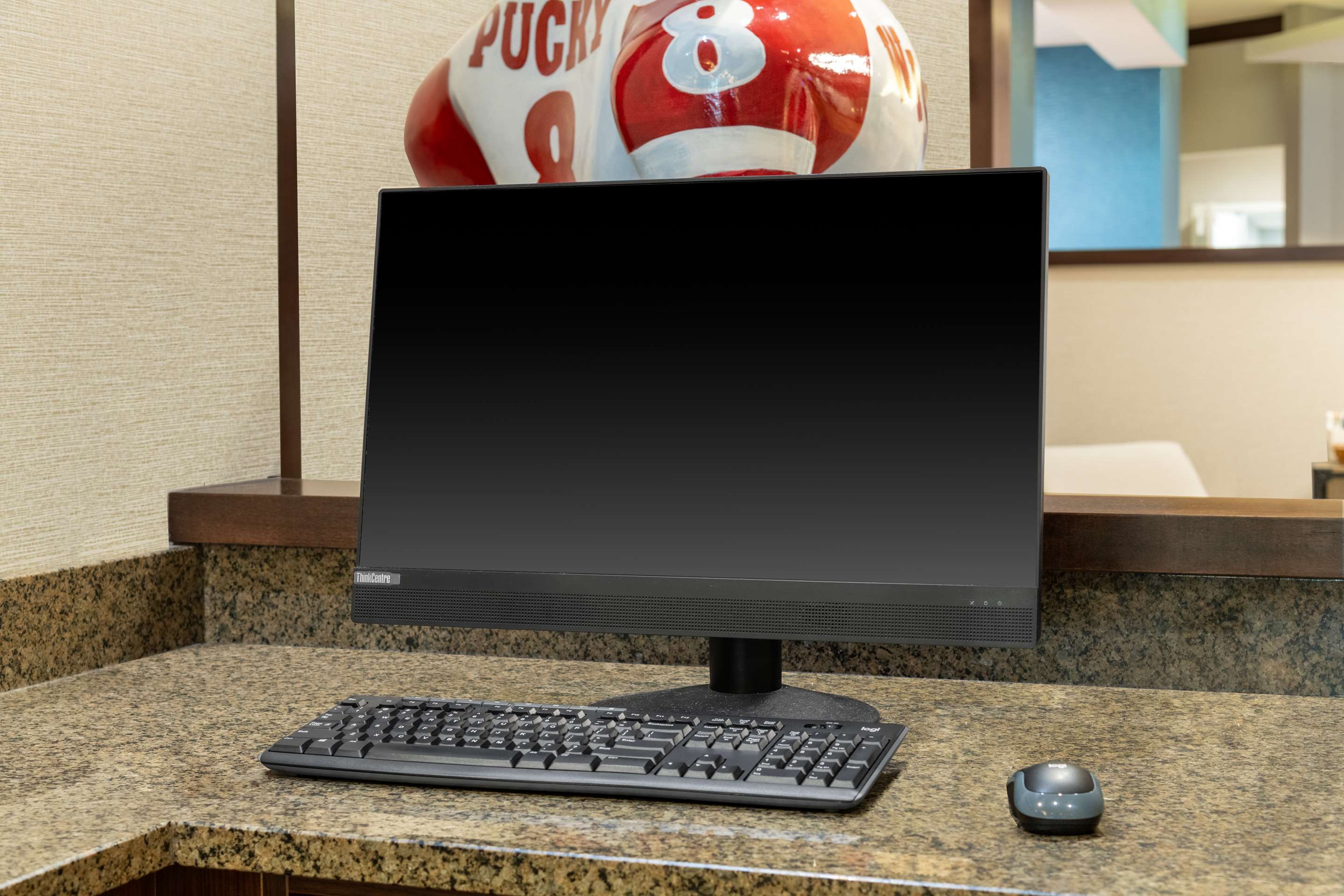 Business Center | Hampton Inn & Suites Madison / Downtown