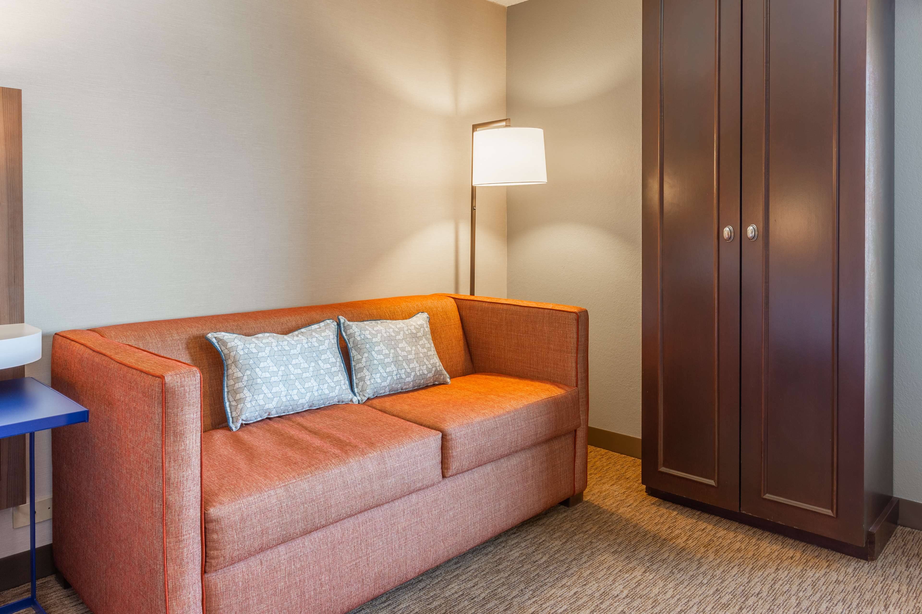Hampton Inn by Hilton Madison East Towne Mall Area Room Type - 1KING STUDY SOFABED NOSMOK