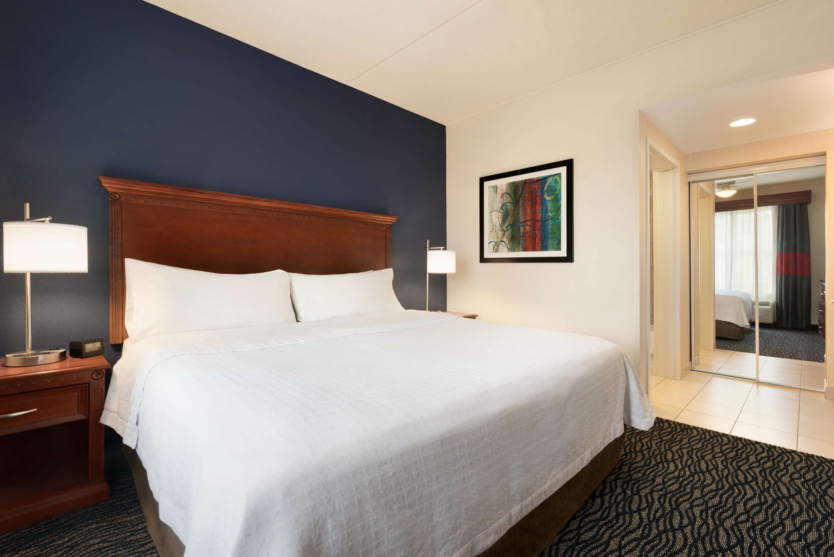 Guest room