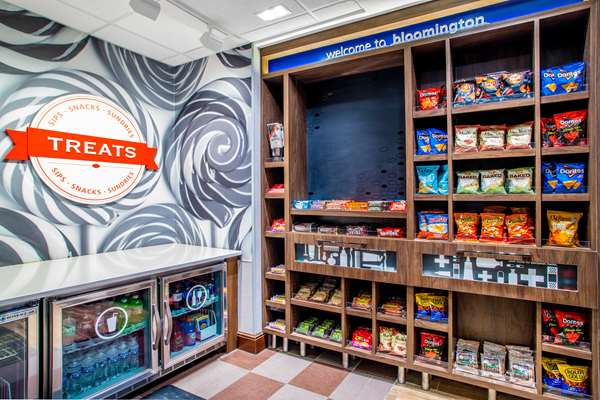 Restaurant - Hampton Inn Bloomington