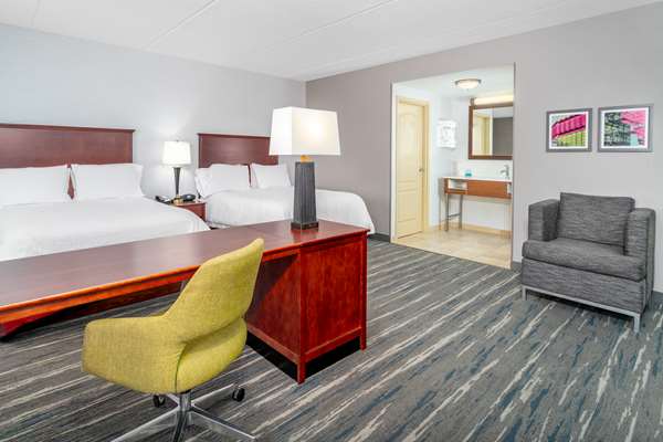  - Hampton Inn Bloomington
