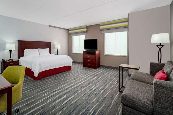  - Hampton Inn Bloomington