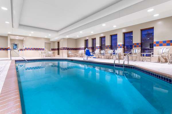 Pool - Hampton Inn Bloomington