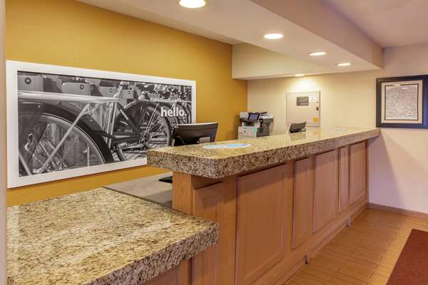  - Hampton Inn Burnsville