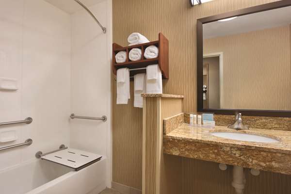  - Hampton Inn Burnsville