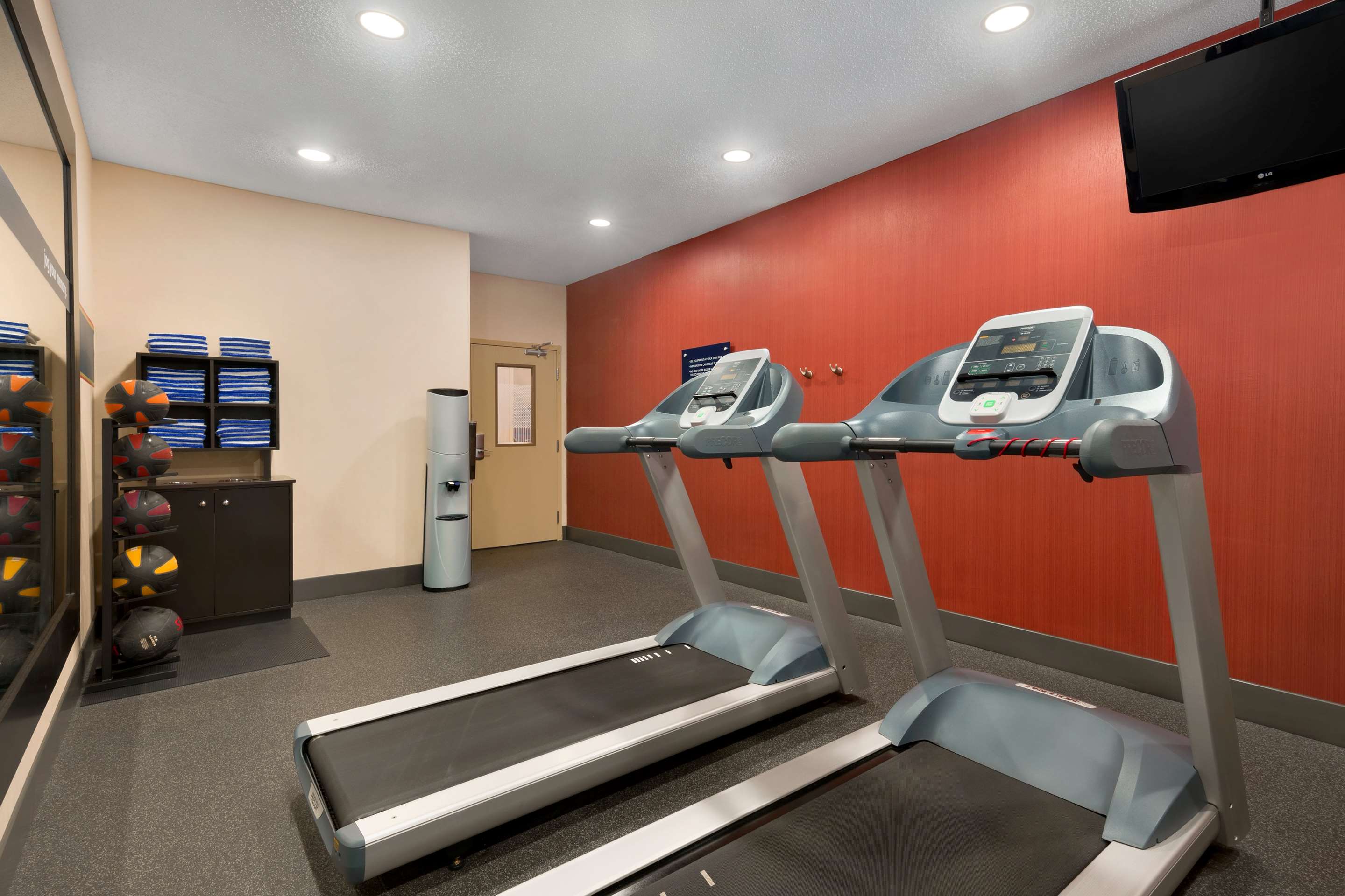 Health club fitness center gym