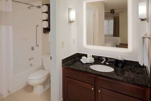  - Homewood Suites by Hilton Bloomington