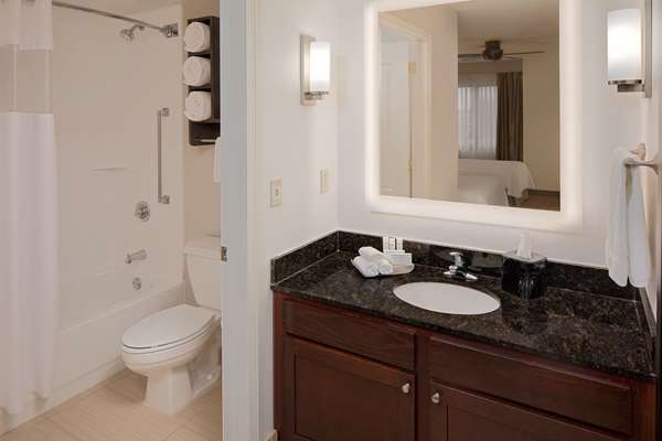 - Homewood Suites by Hilton Bloomington
