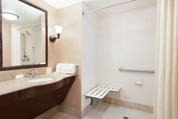  - Homewood Suites by Hilton St Louis Park