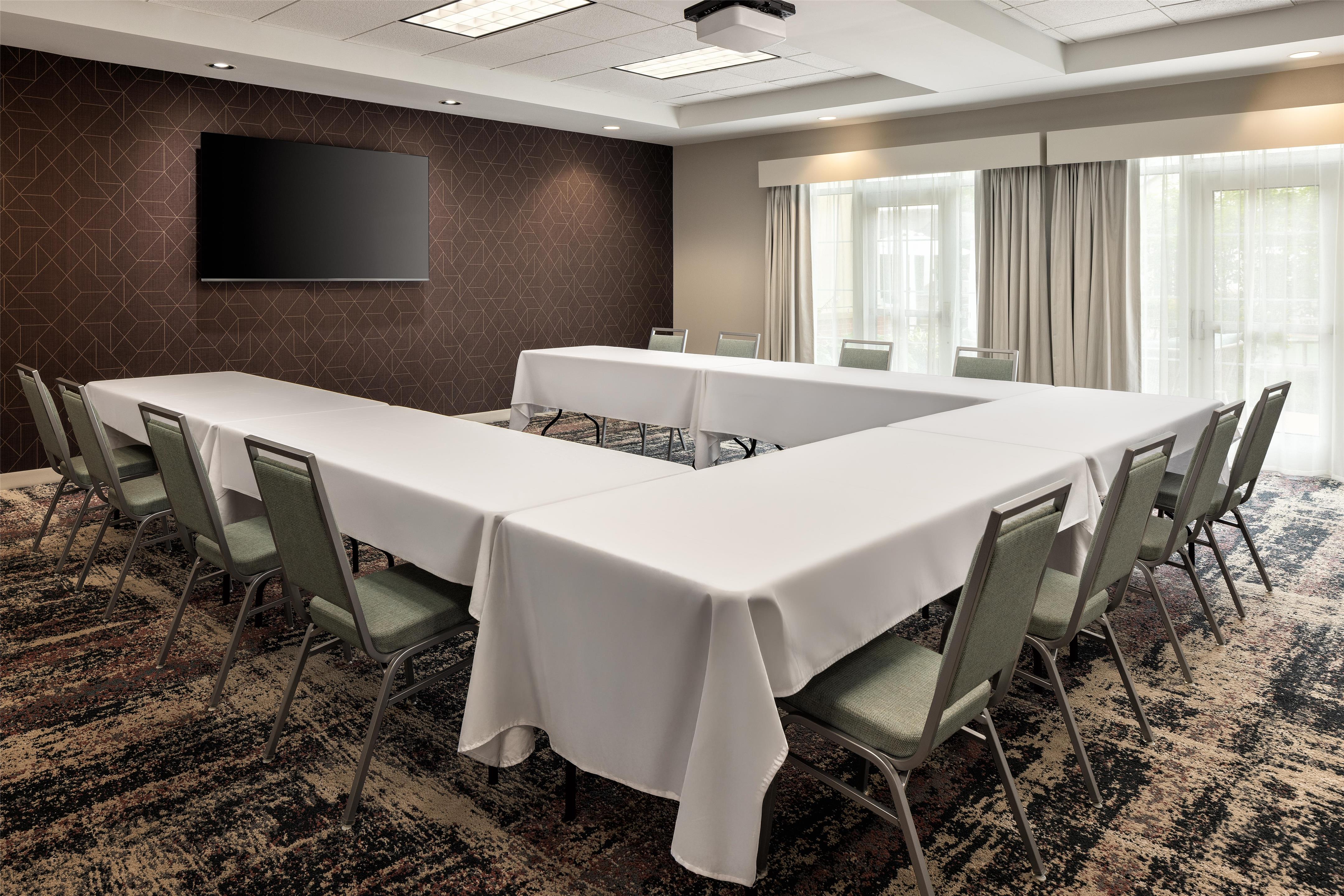 Meeting Room | Homewood Suites New Brighton