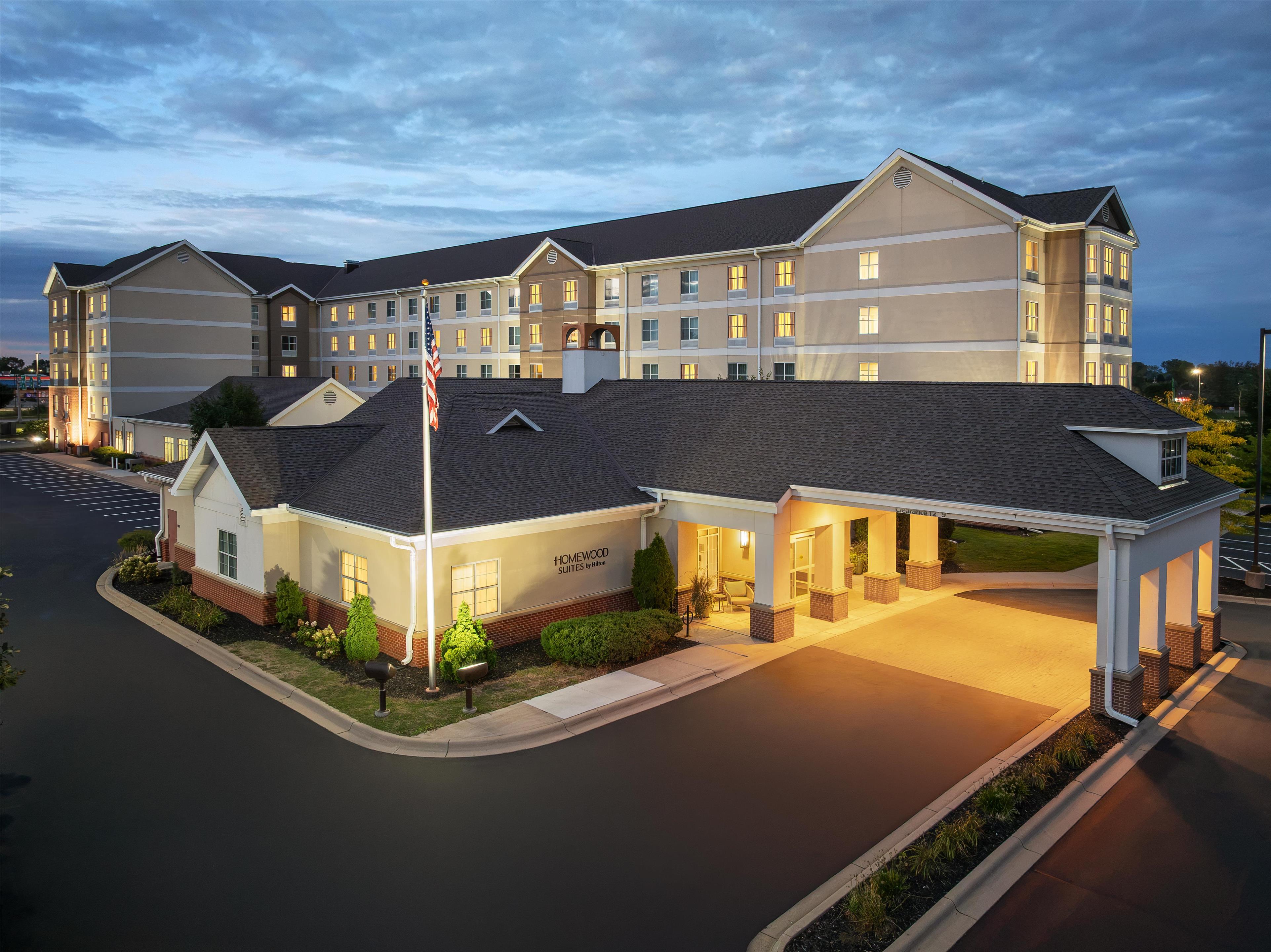 Exterior | Homewood Suites by Hilton Minneapolis/St. Paul-New Brighton