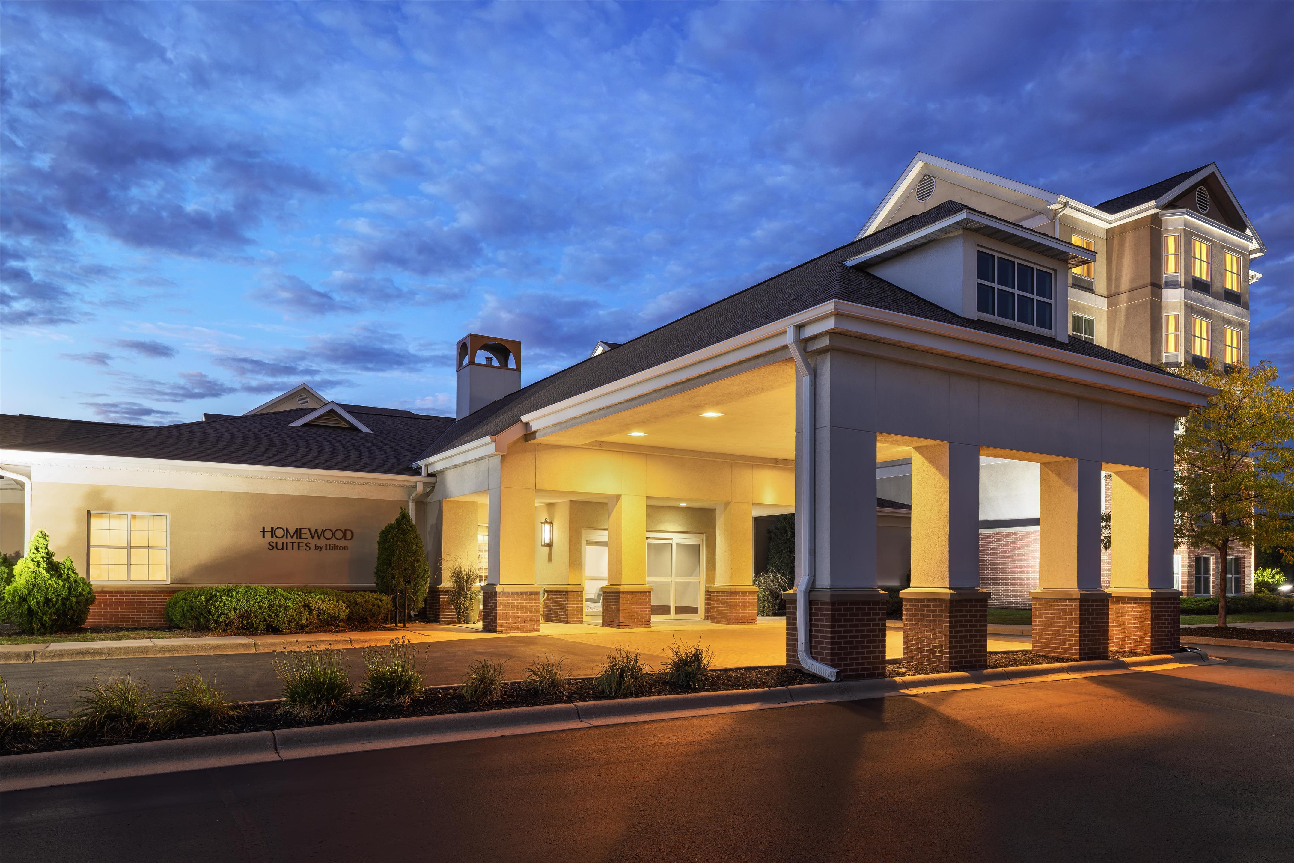 Exterior | Homewood Suites by Hilton Minneapolis/St. Paul-New Brighton