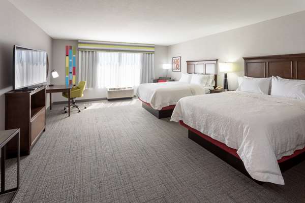  - Hampton Inn Shakopee