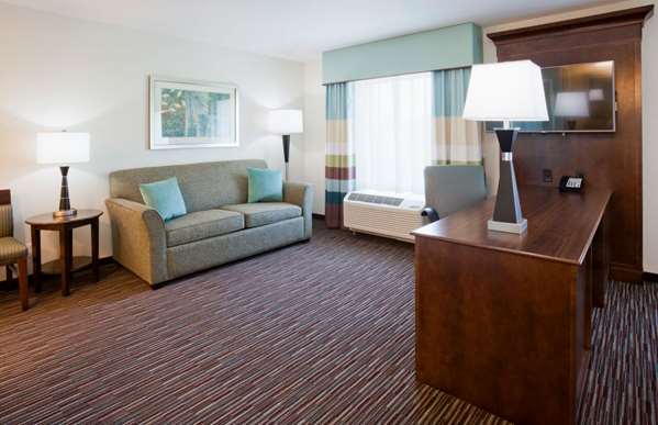  - Hampton Inn & Suites West Minnetonka