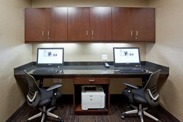 Conference Area - Hampton Inn & Suites West Minnetonka