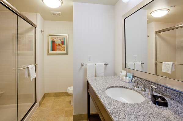  - Hampton Inn & Suites West Minnetonka