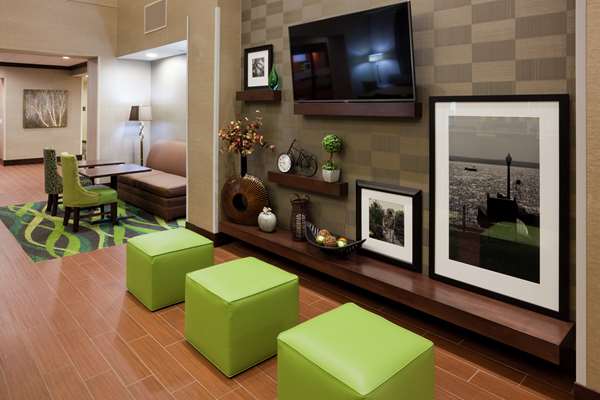  - Hampton Inn & Suites West Minnetonka