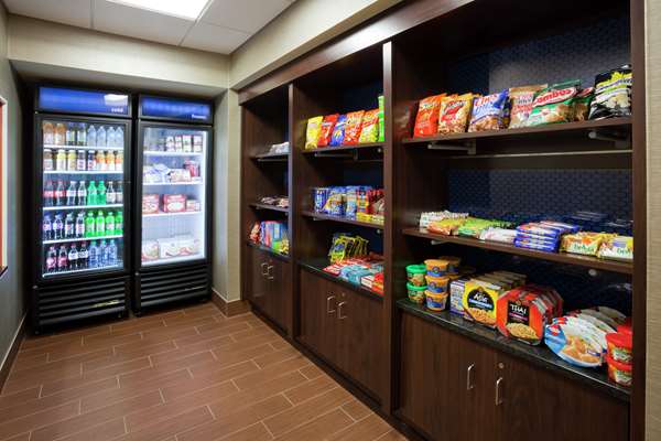 Restaurant - Hampton Inn & Suites West Minnetonka