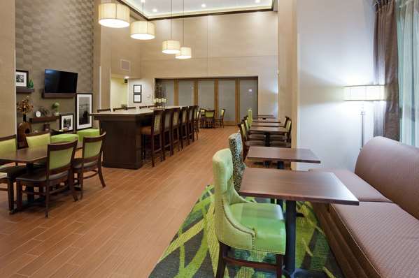  - Hampton Inn & Suites West Minnetonka