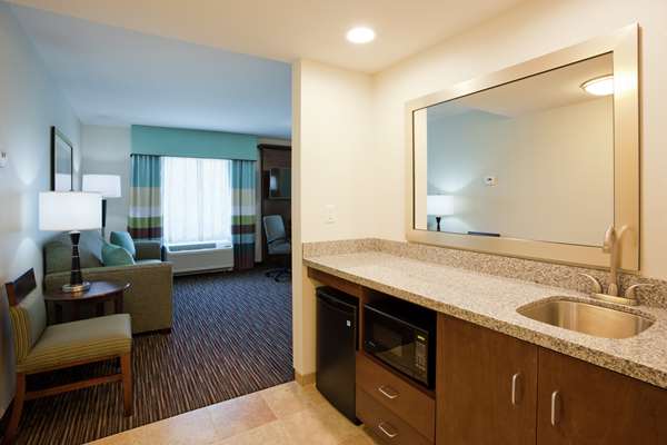  - Hampton Inn & Suites West Minnetonka