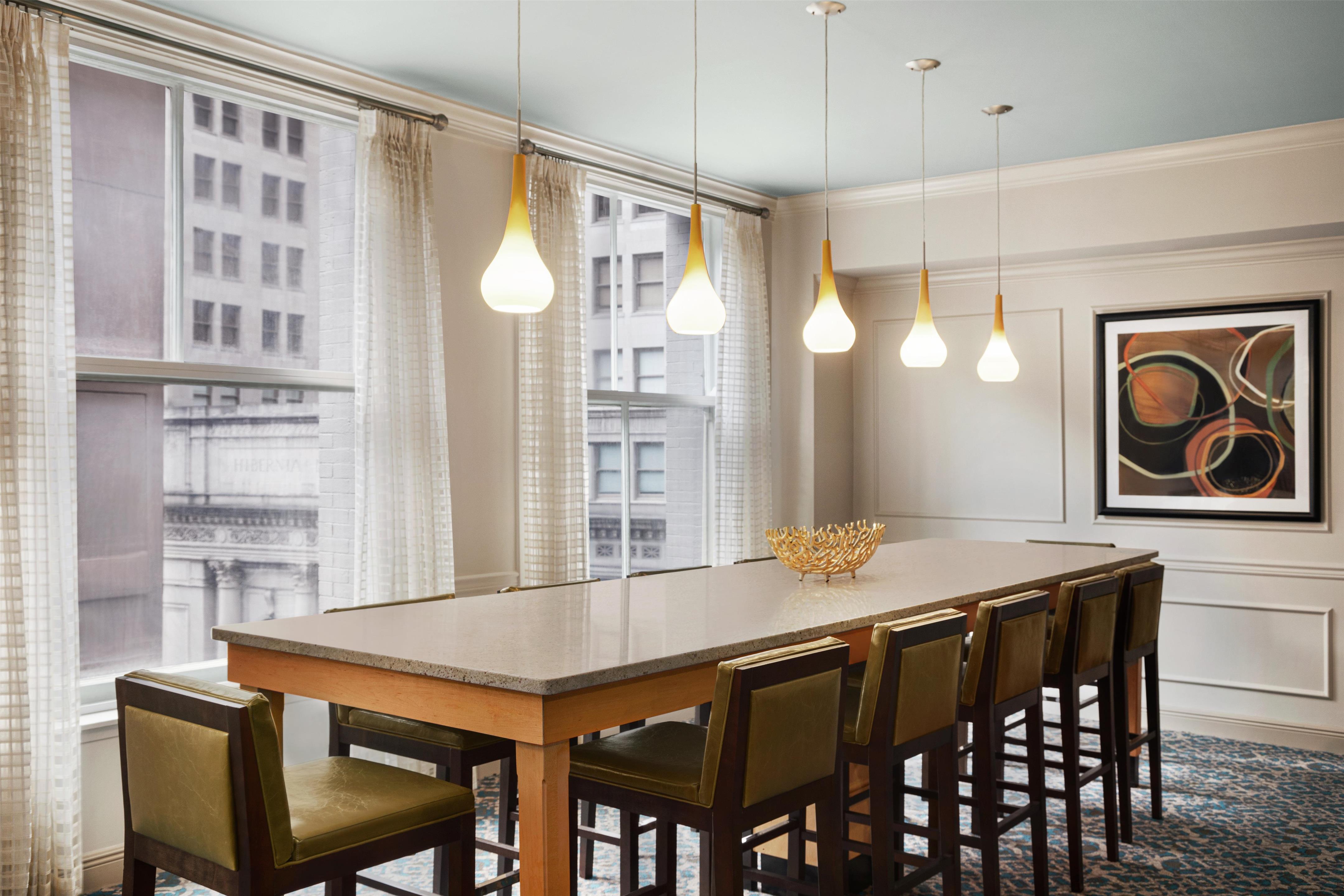 Breakfast Area | Hampton Inn Downtown / French Quarter Area