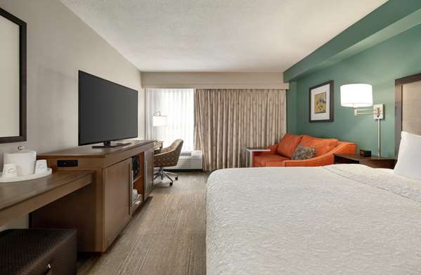  - Hampton Inn St Charles Avenue New Orleans