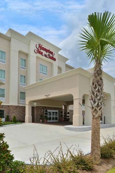 Exterior view - Hampton Inn & Suites Harvey