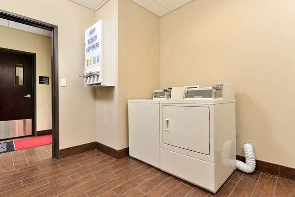  - Hampton Inn & Suites Harvey