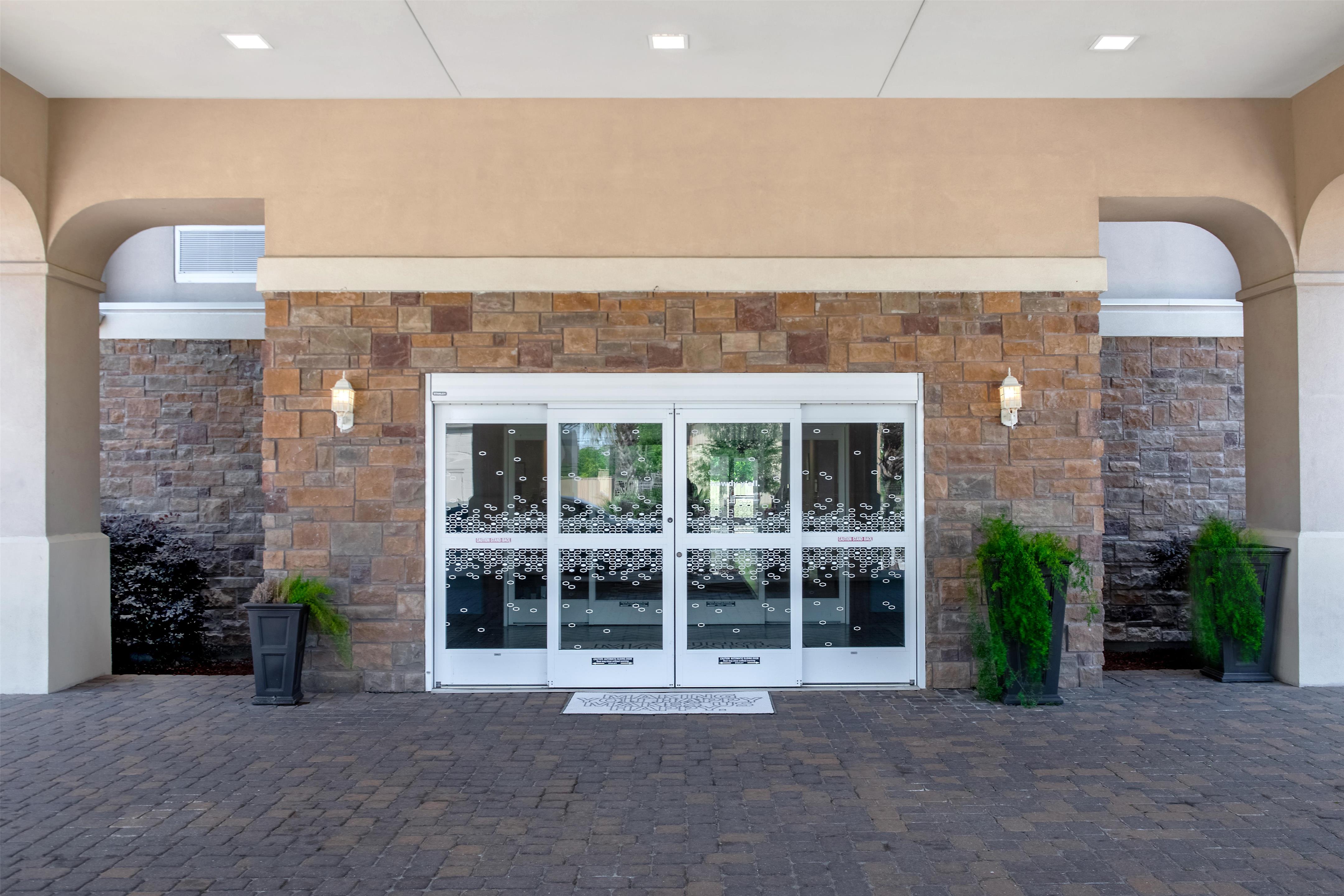 Exterior | Hampton Inn & Suites Harvey/New Orleans West Bank